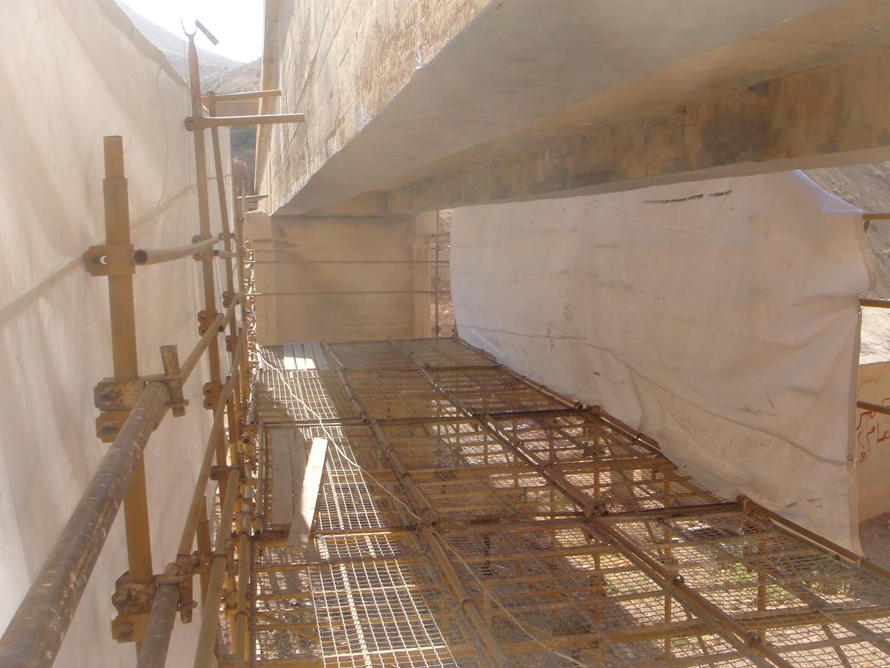 أنفاق جر مياه عين الفيجة